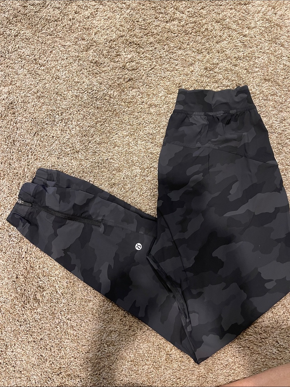 lululemon athletica Women’s Black Camo Joggers
